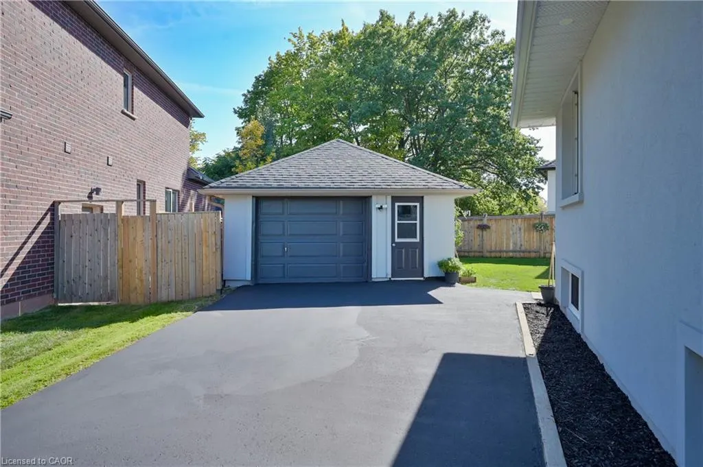 390 Wendall Place