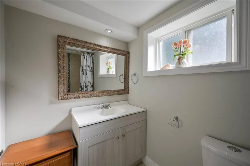 390 Wendall Place