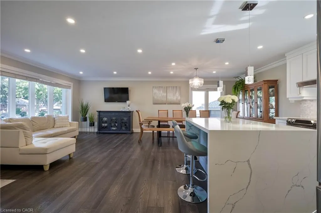 390 Wendall Place