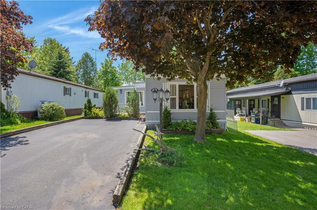 120 Maple Crescent