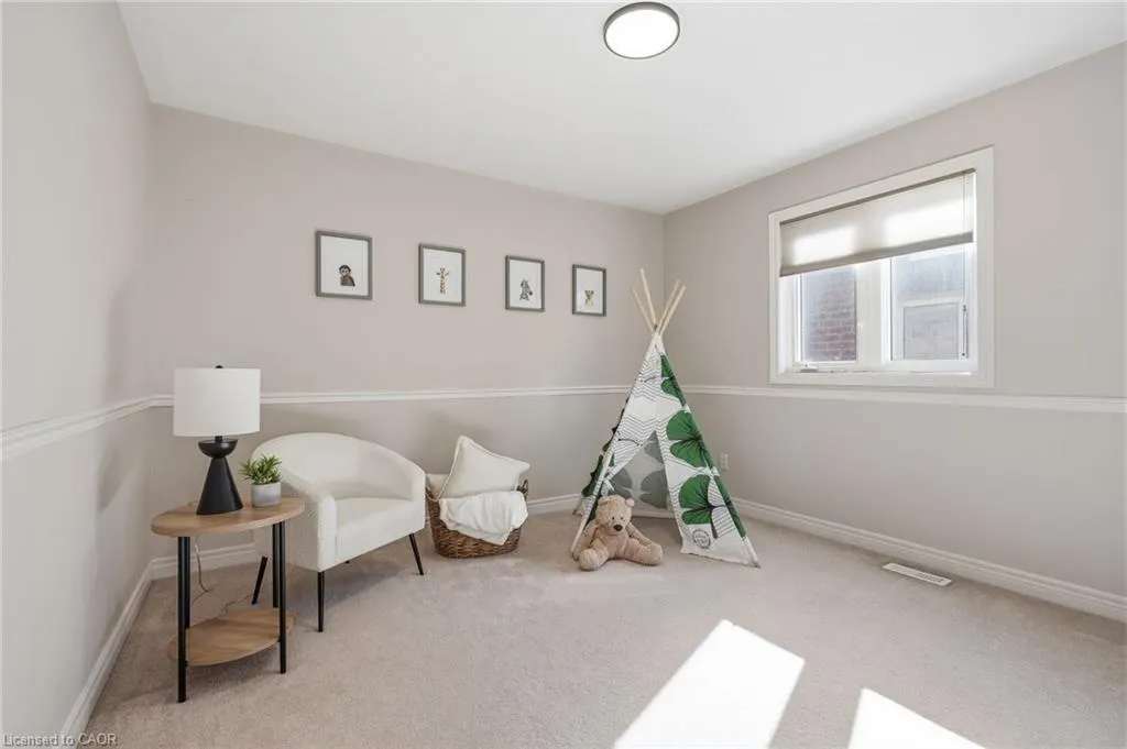2381 Grand Oak Trail