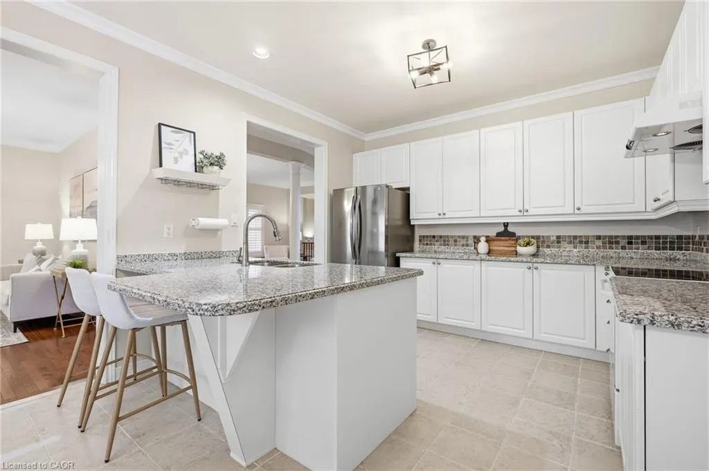 2381 Grand Oak Trail