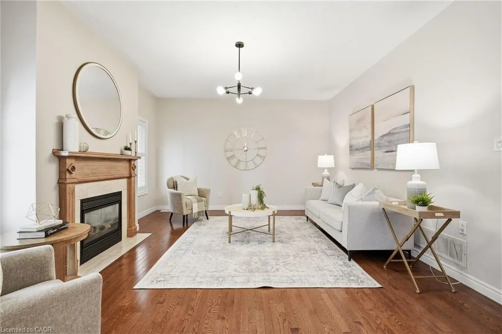 2381 Grand Oak Trail