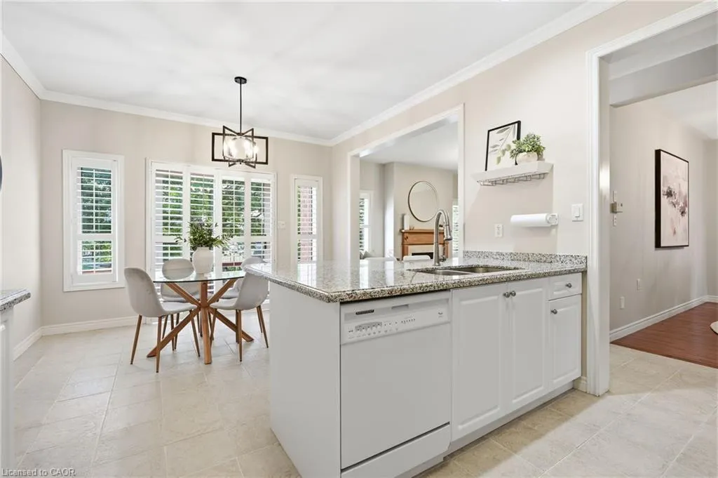 2381 Grand Oak Trail