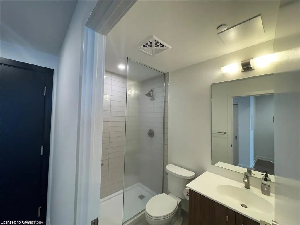 5 Wellington Street S #1704