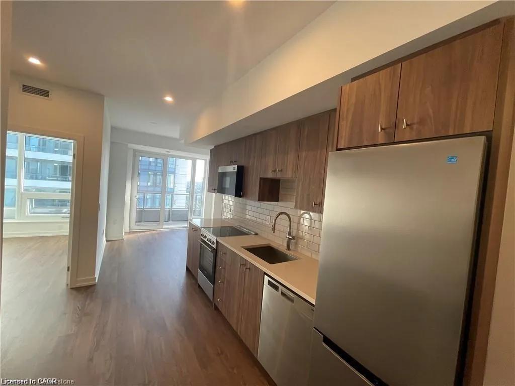 5 Wellington Street S #1704