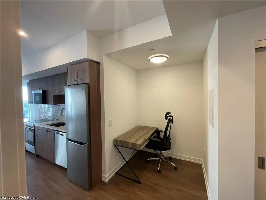 5 Wellington Street S #1704