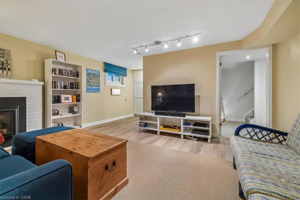 316 River Side Drive