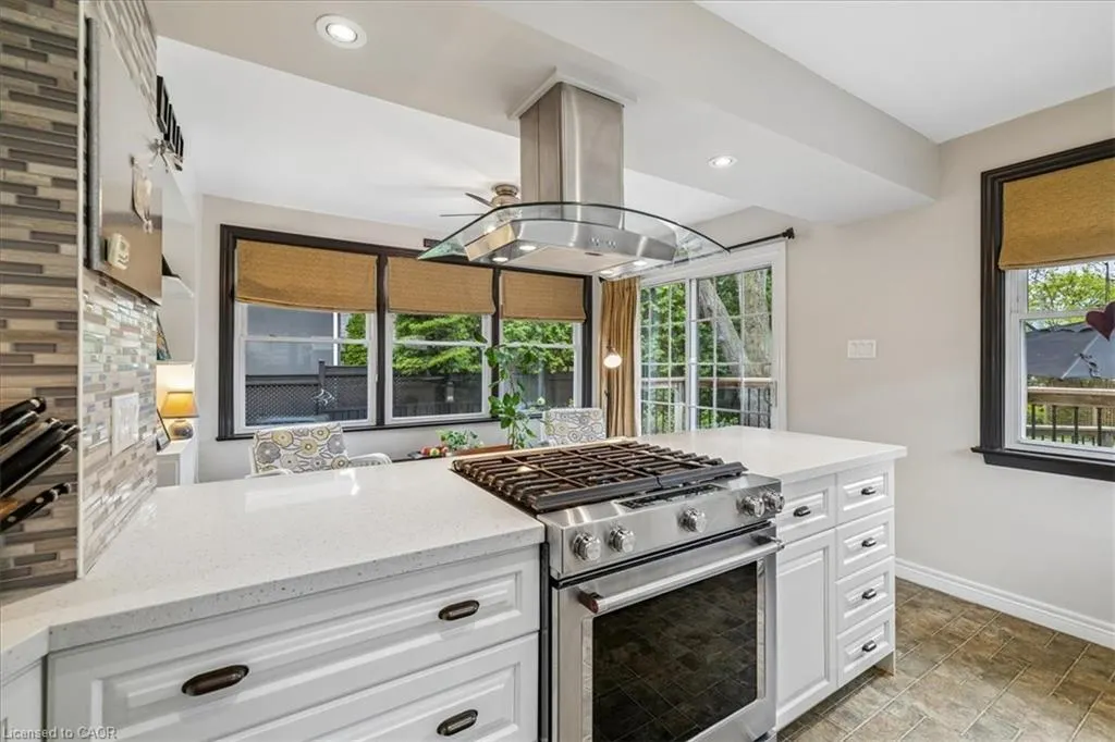 316 River Side Drive
