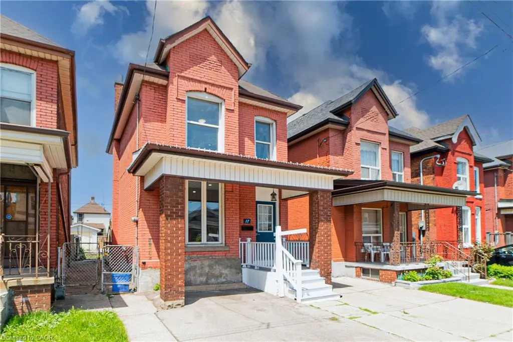 17 Kinrade Avenue