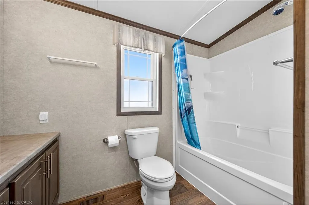 4449 Milburough Line #5 Beech Street
