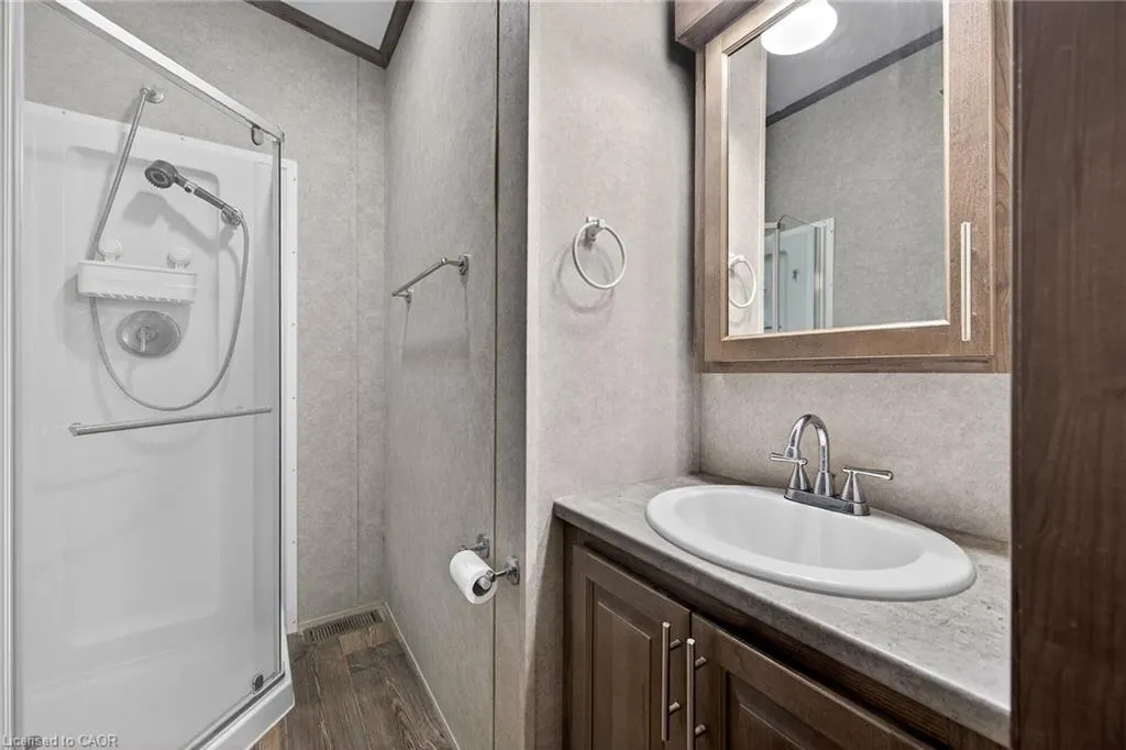 4449 Milburough Line #5 Beech Street