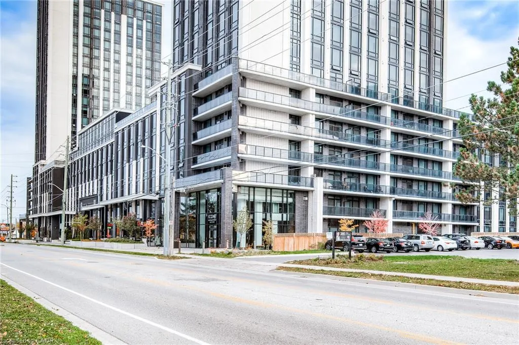 330 Phillip Street #S704