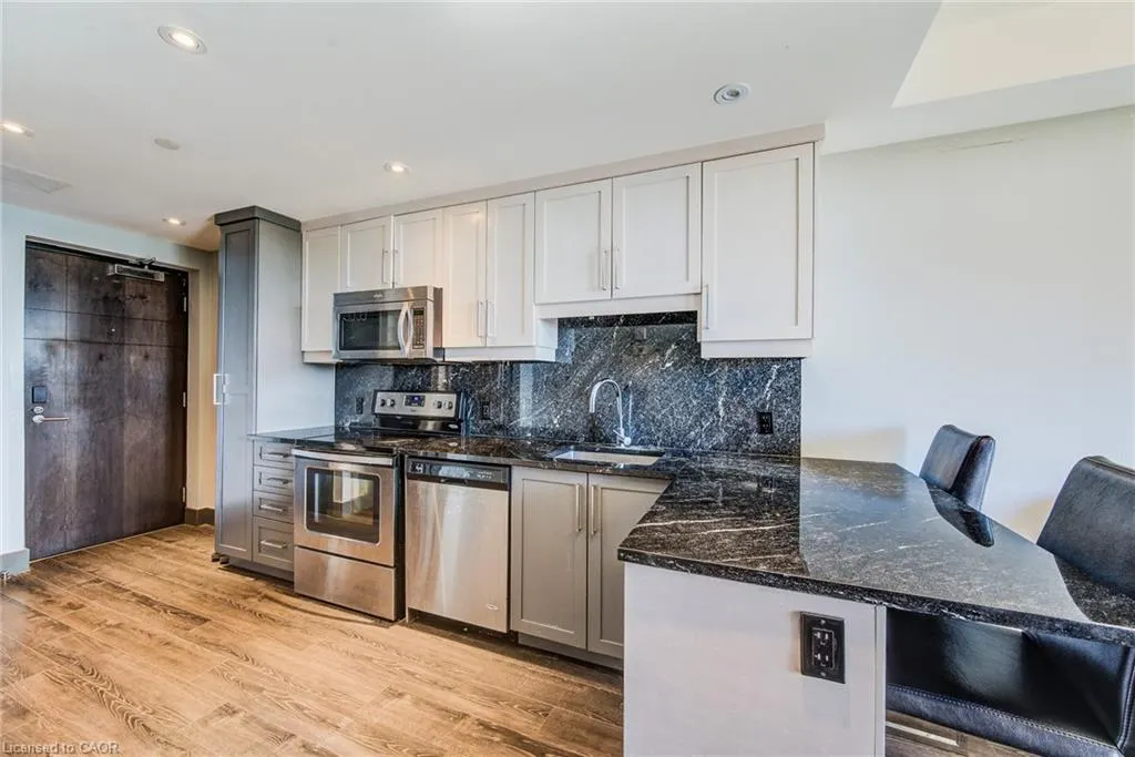 330 Phillip Street #S704