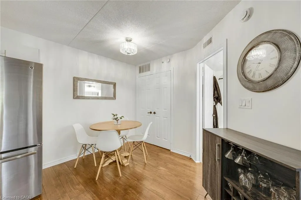 4015 Kilmer Drive #204