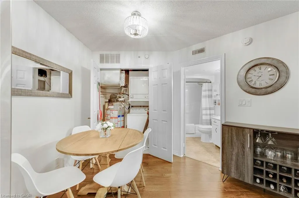 4015 Kilmer Drive #204
