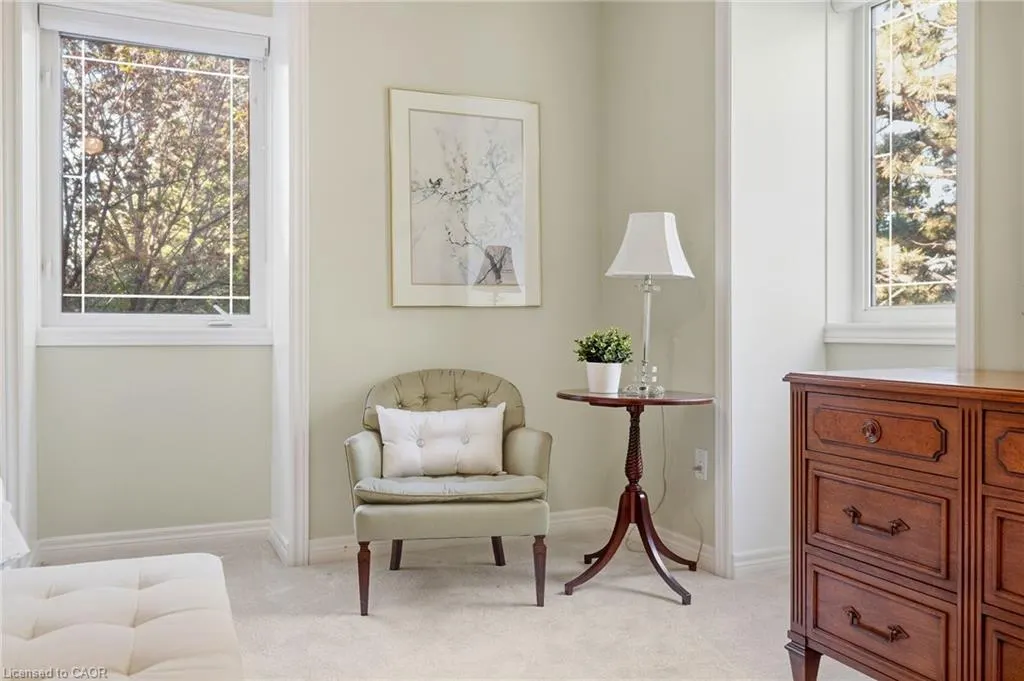 390 Upper Middle Road #301