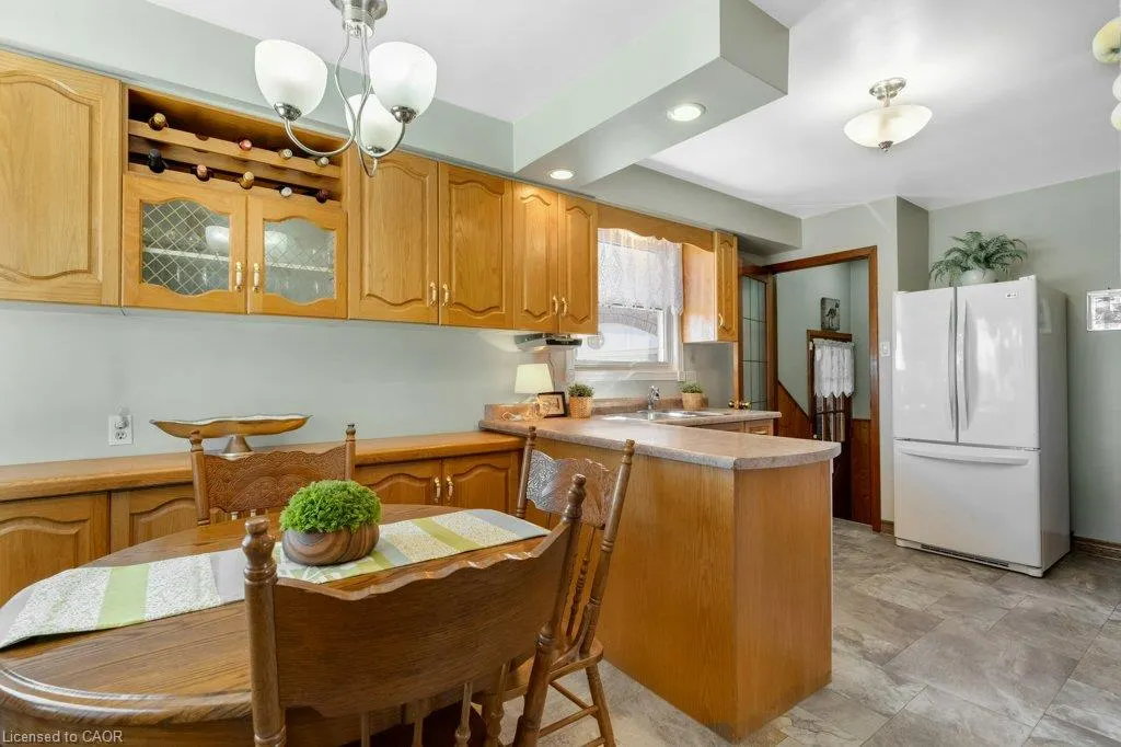 222 Thunderbird Drive