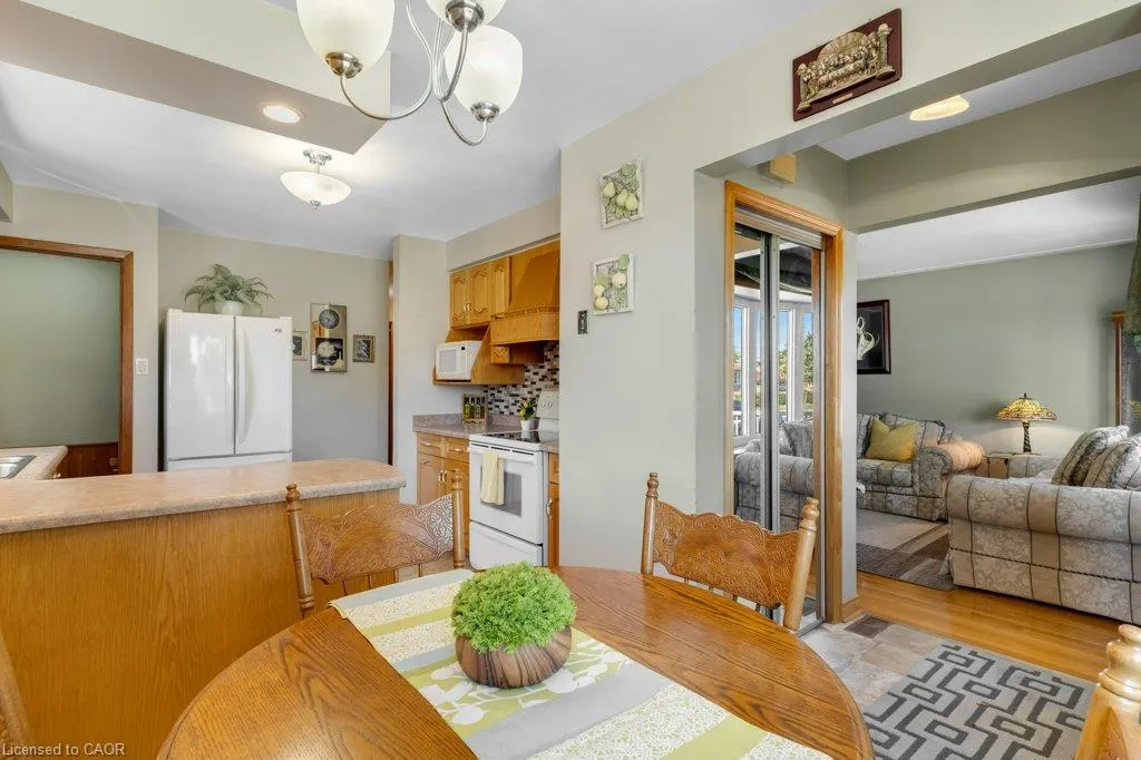 222 Thunderbird Drive