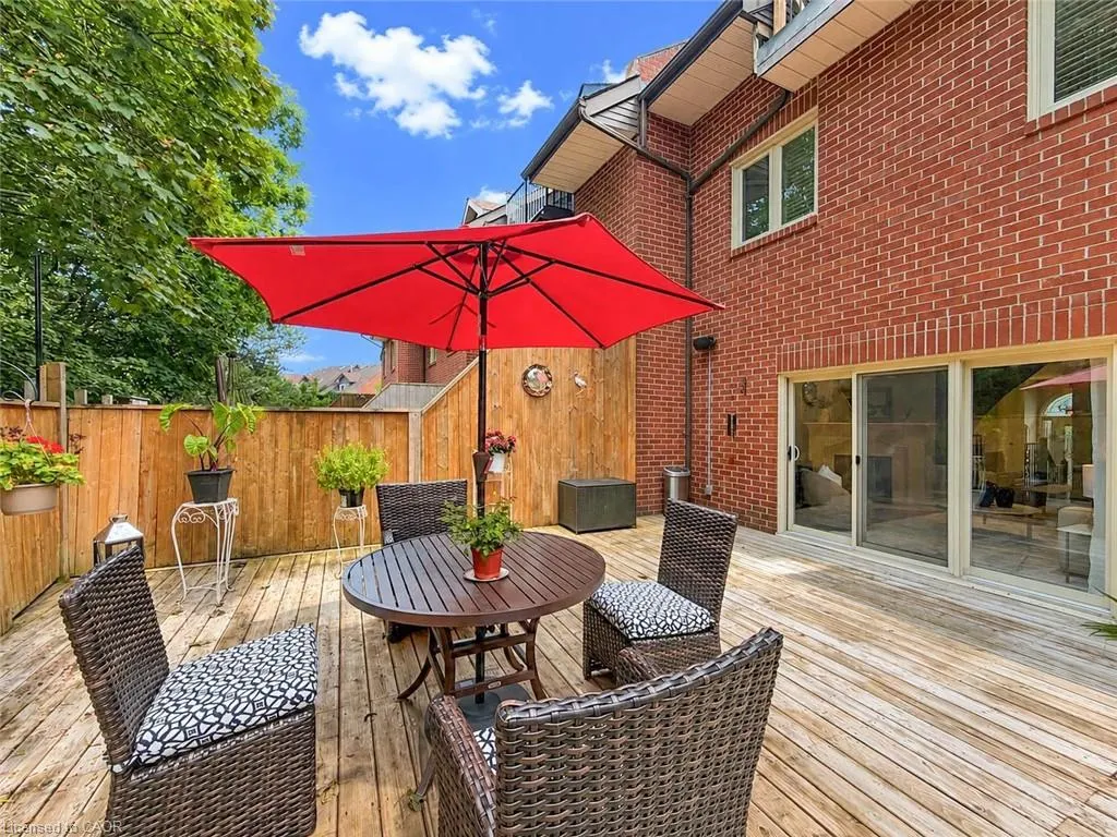 45 Tradewind Drive