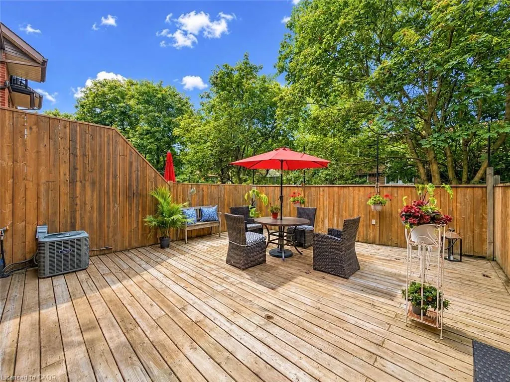 45 Tradewind Drive