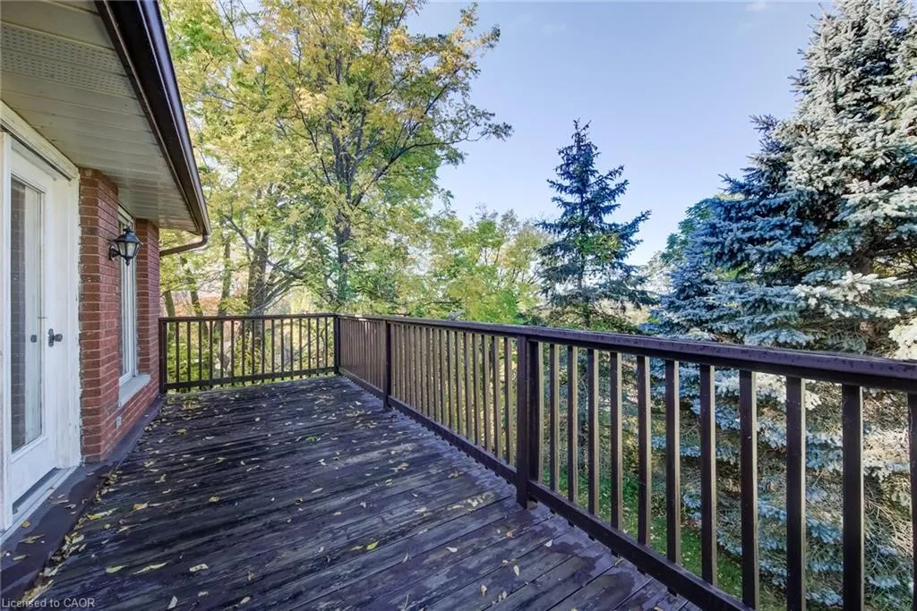 44 Greensview Drive