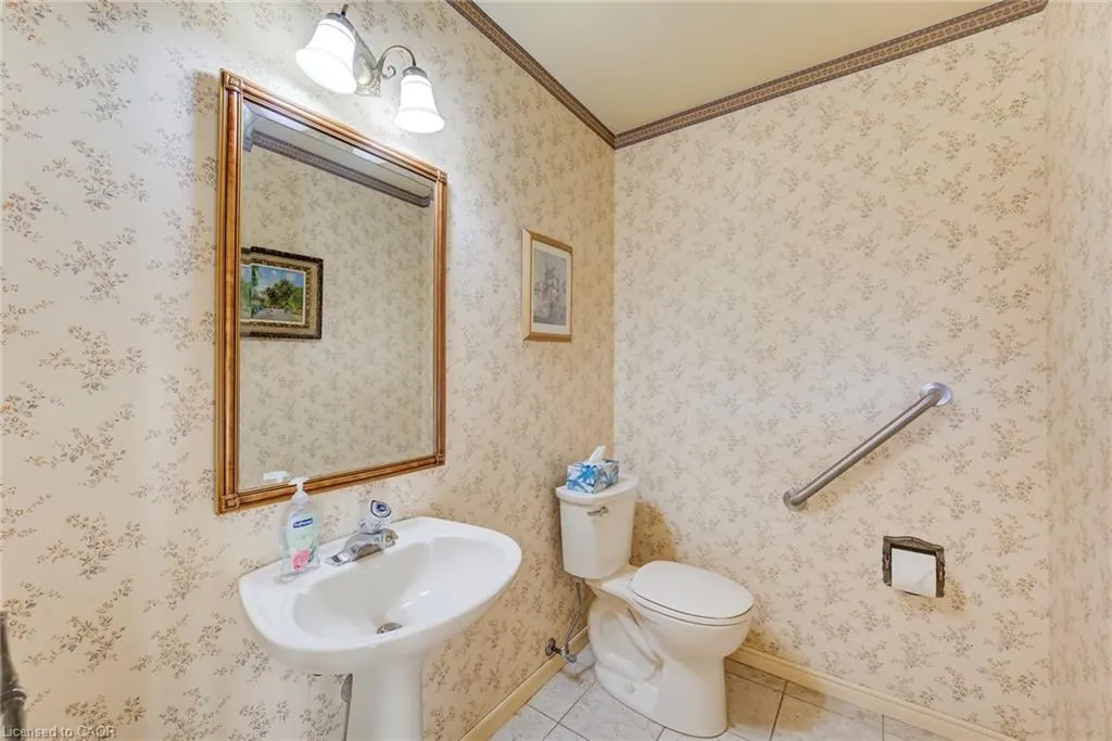 44 Greensview Drive