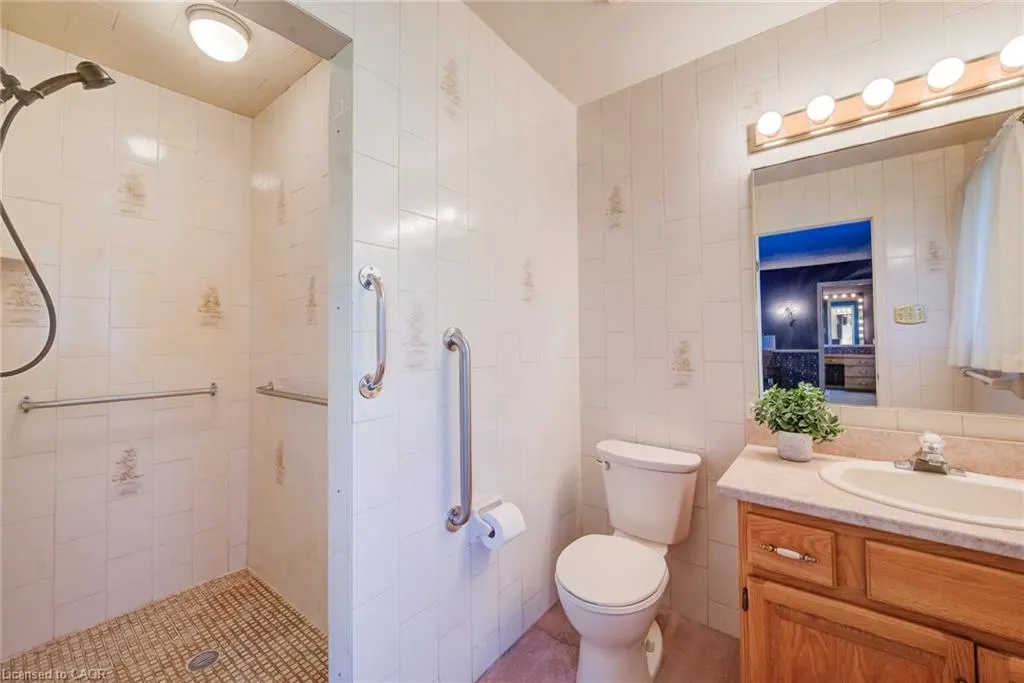 44 Greensview Drive