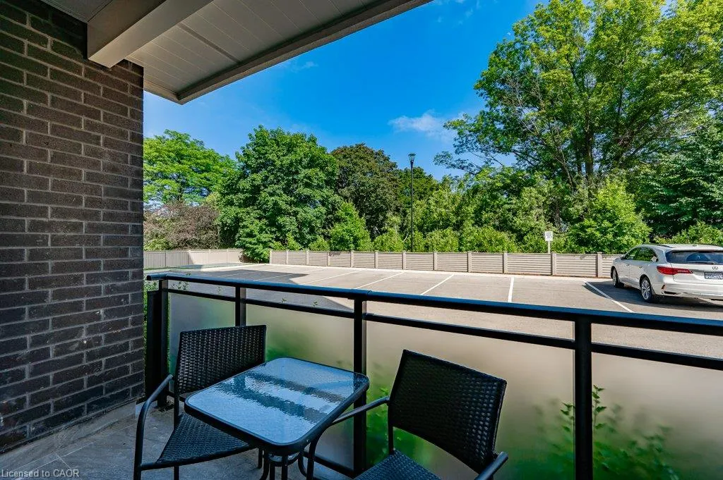 340 Plains Road E #106
