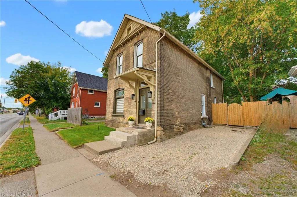 118 Clarence Street