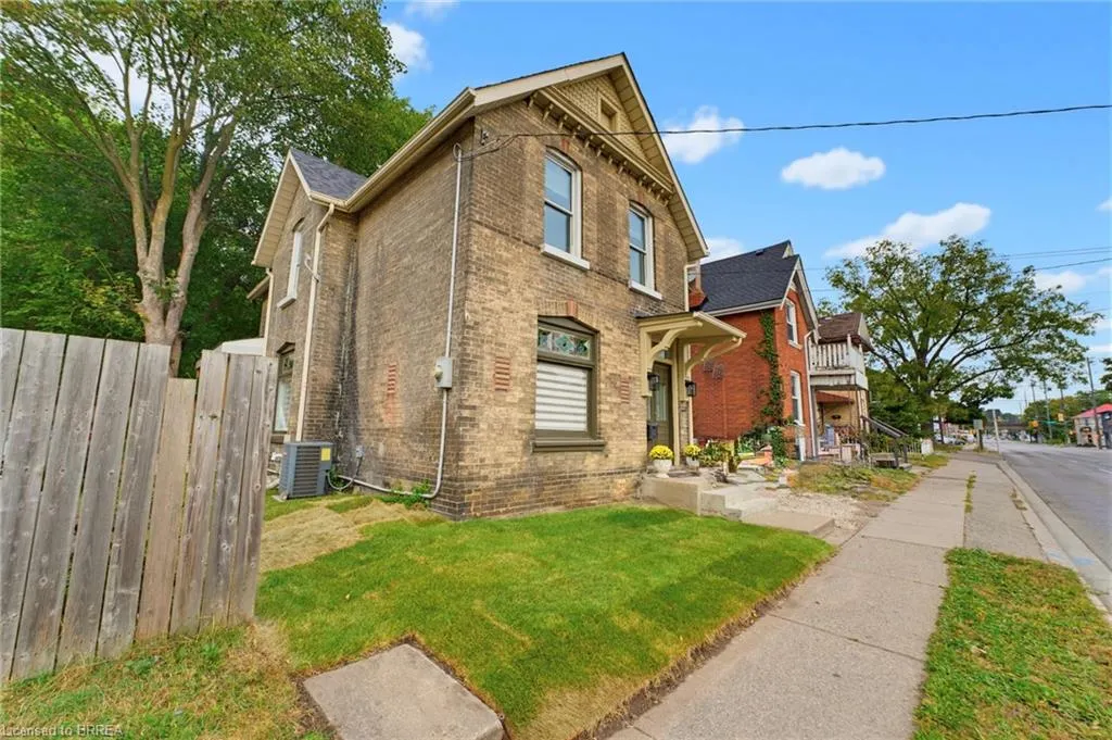 118 Clarence Street