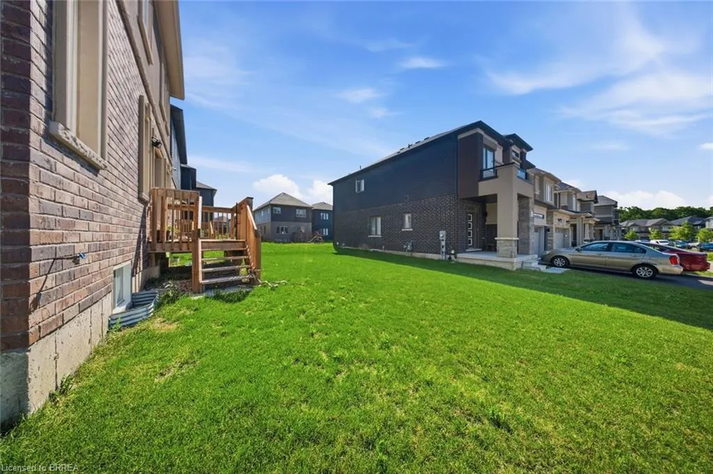 18 Macklin Street