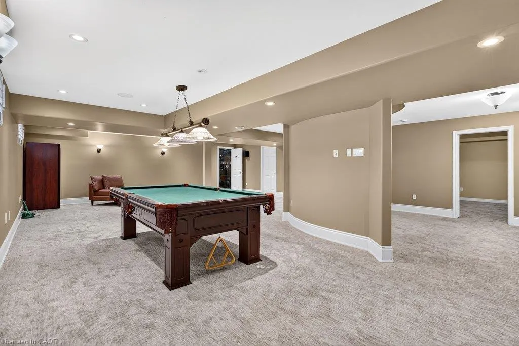 4278 Clubview Drive