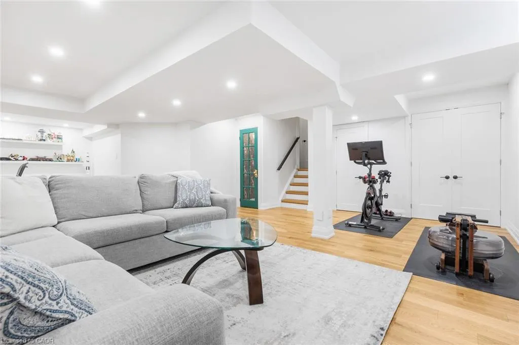 3119 Hedges Drive