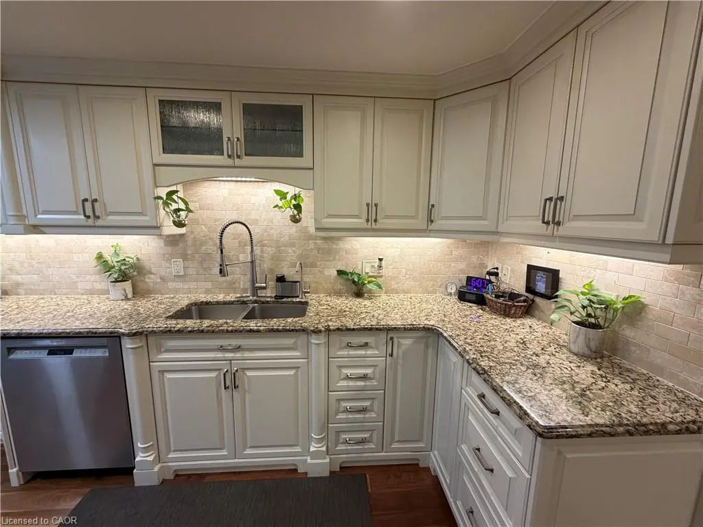 8 Lowell Street S #Upper
