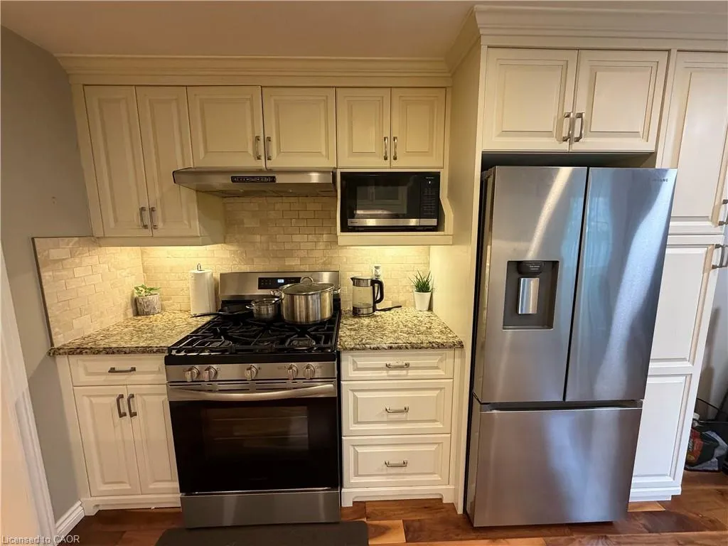 8 Lowell Street S #Upper