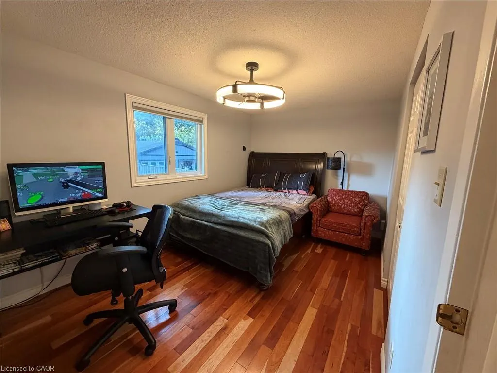 8 Lowell Street S #Upper