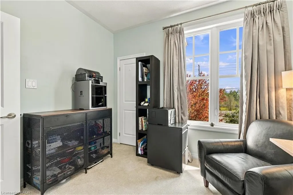 1437 Lakeshore Road E #201