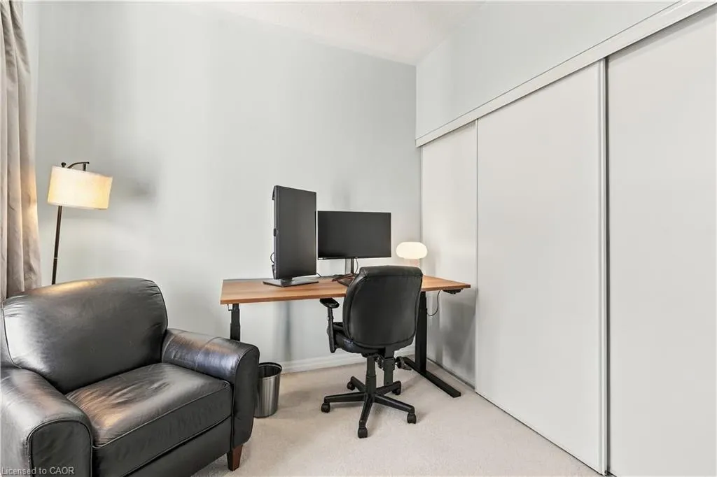 1437 Lakeshore Road E #201