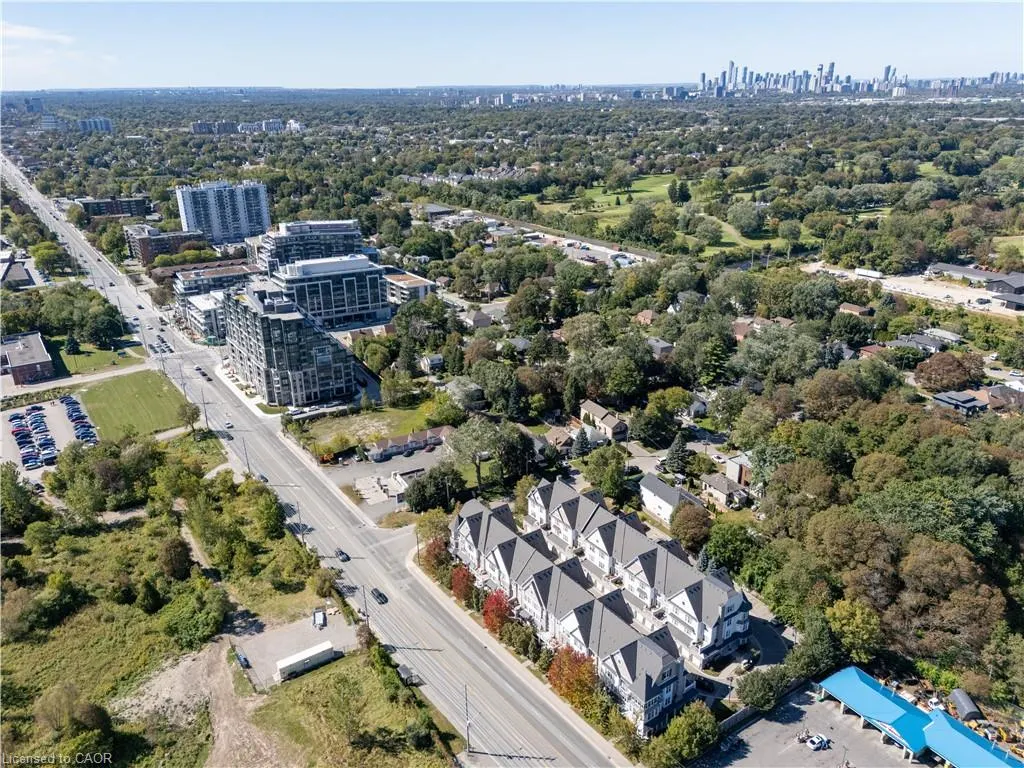 1437 Lakeshore Road E #201