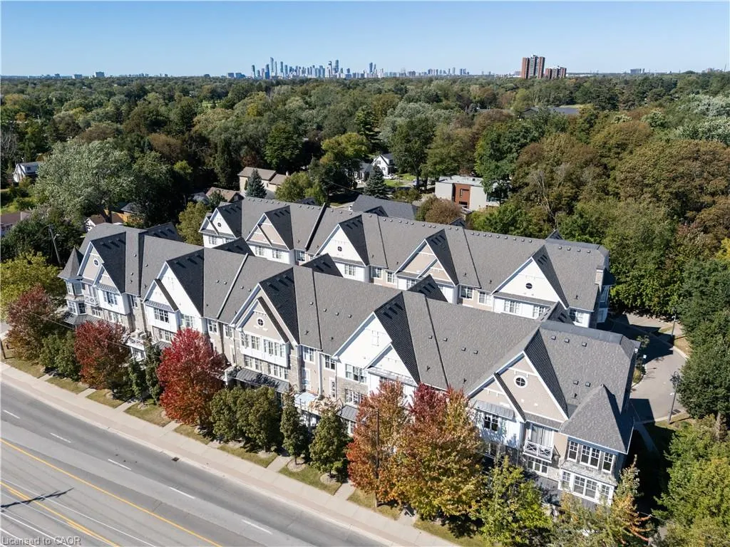 1437 Lakeshore Road E #201