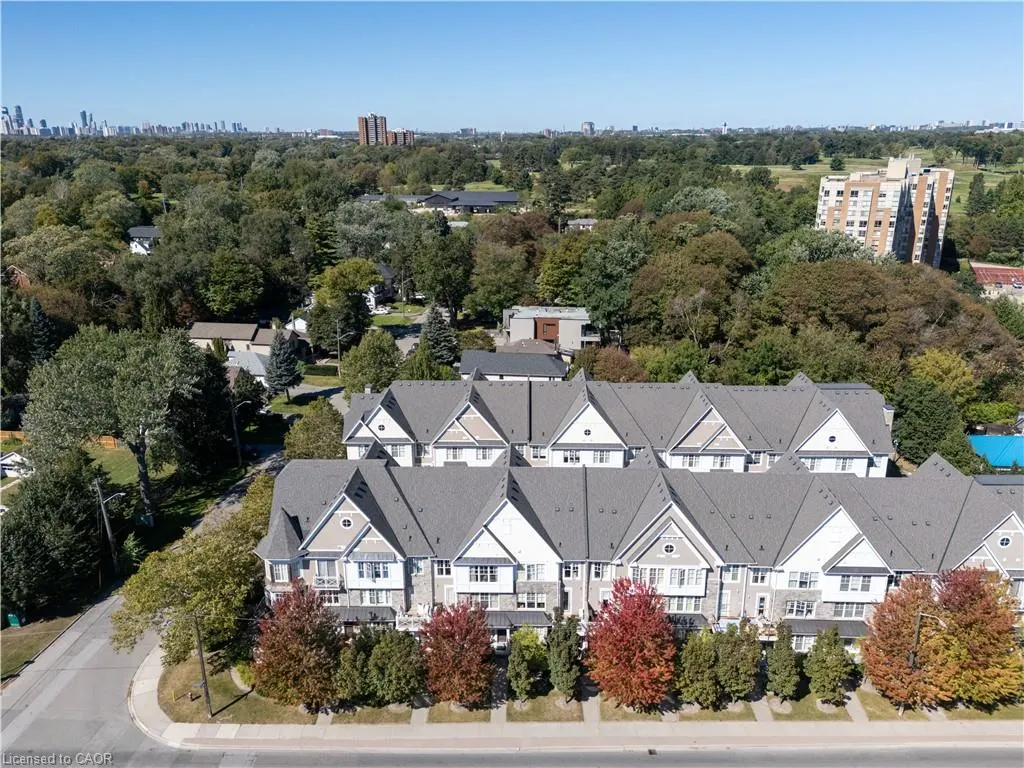 1437 Lakeshore Road E #201