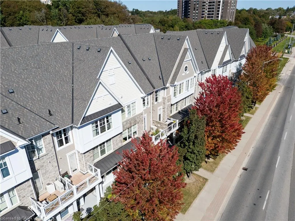 1437 Lakeshore Road E #201