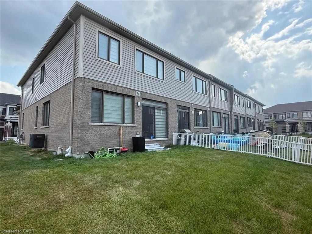 15 Blacklock Street #39