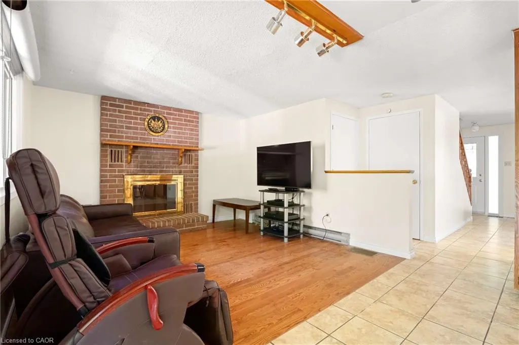121 Imperial Road