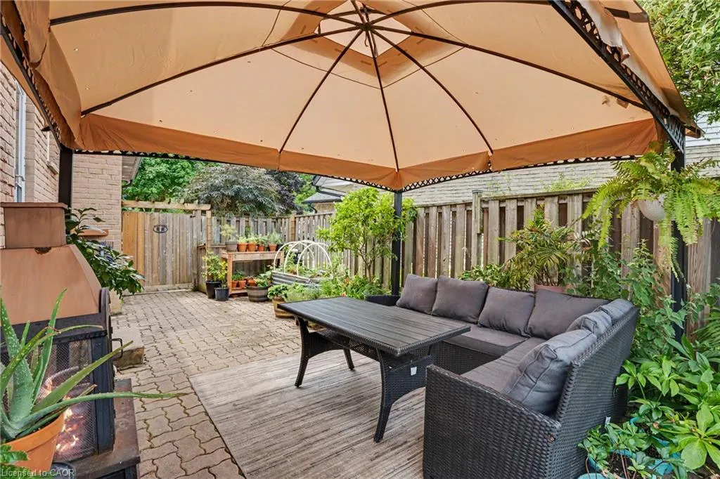 103 Glenashton Drive