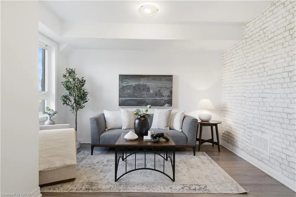 51 Sparrow Avenue #96
