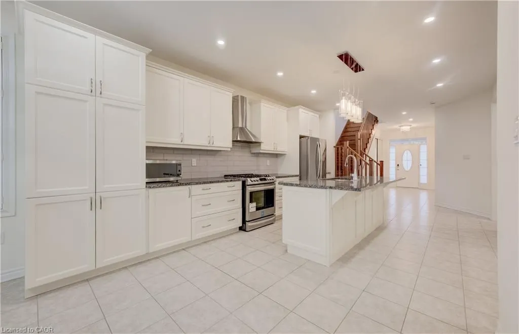 52 Pointer Street