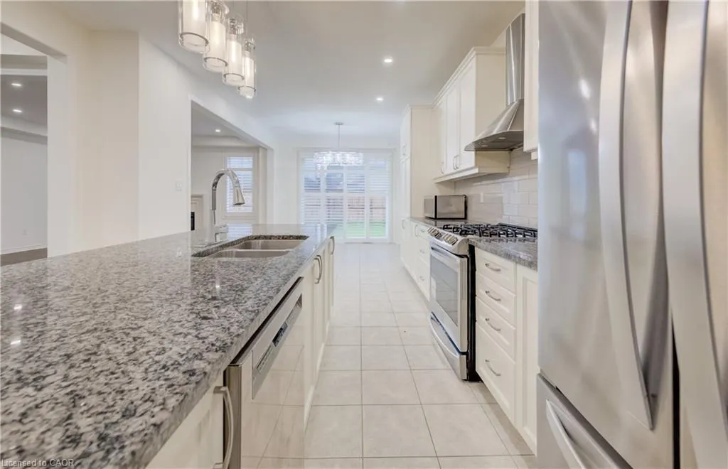 52 Pointer Street