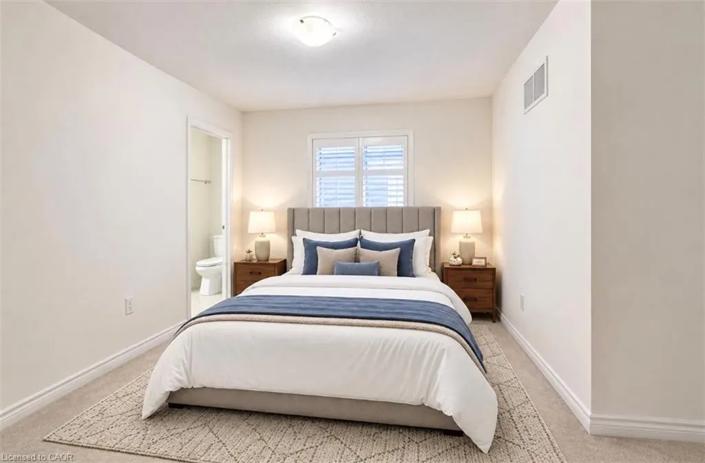 52 Pointer Street
